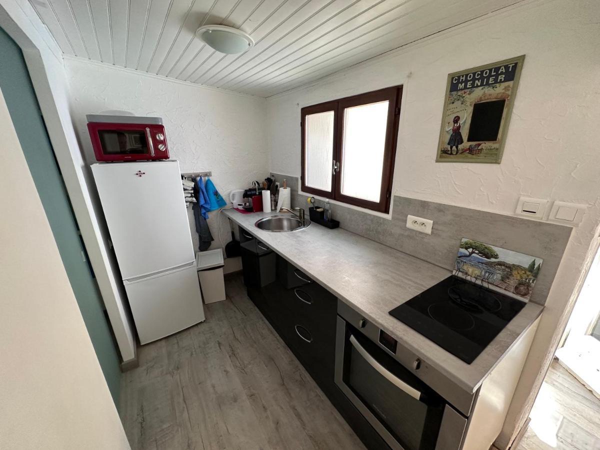 Studio Les Iris Climatise, Entre Mer Et Collines, Classe Meuble De Tourisme 2 Etoiles Allauch Exterior photo